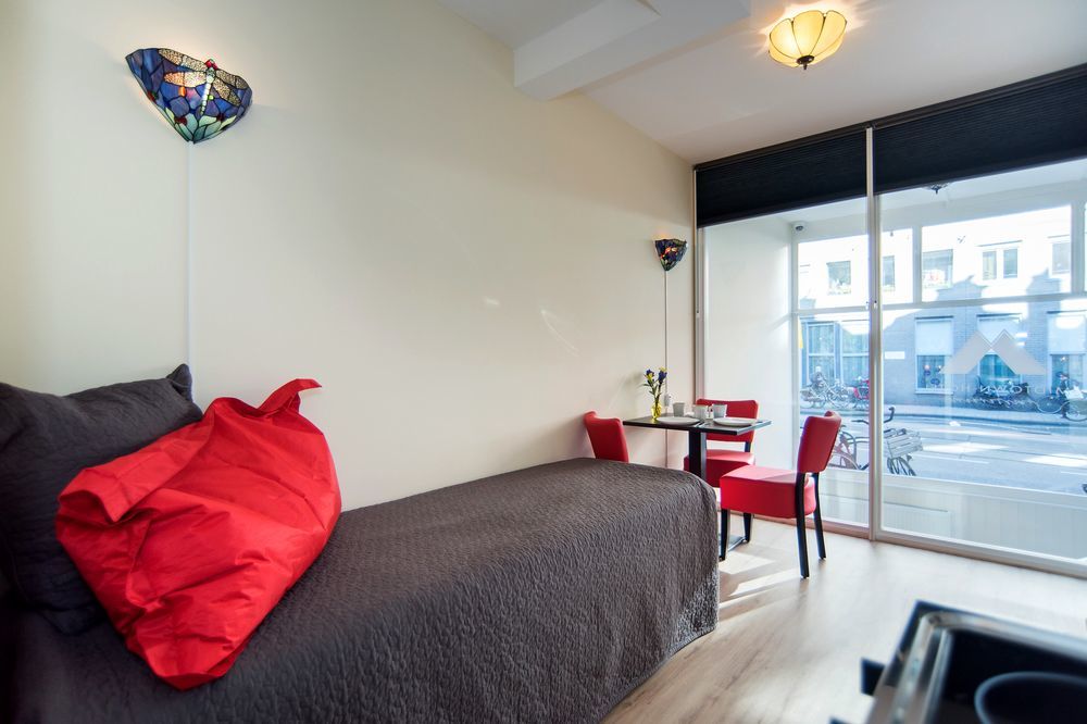 אמסטרדם Midtown Hotel Triple Room מראה חיצוני תמונה